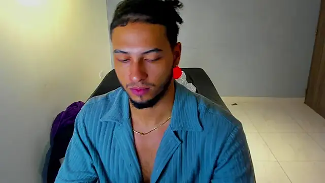 Kris Khalifa69 online show from February 5, 12:21 pm