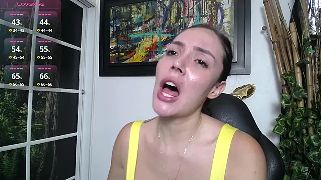 brianna 196 online show from April 27, 7:34 pm