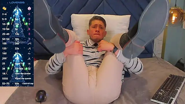 SebastianMaximoff online show from December 31, 3:20 pm