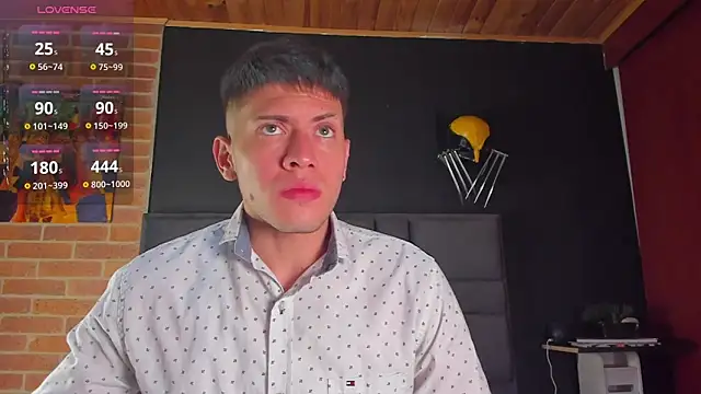 SebastianMaximoff online show from March 22, 11:32 am