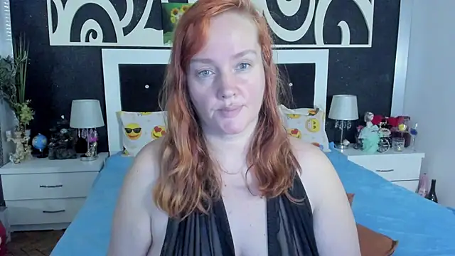 Snapshot of SinFulTitsDD chatting on March 15, 6:21 pm SinFulTitsDD online show from March 15, 6:21 pm