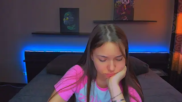 AlexaBarkley online show from March 16, 5:44 am