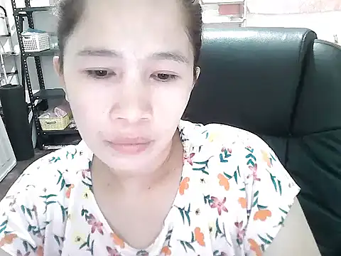 Alexiadreamer online show from April 14, 2:23 pm