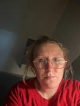 Snapshot of stormyybabe chatting on July 5, 10:39 pm stormyybabe online show from July 5, 10:39 pm