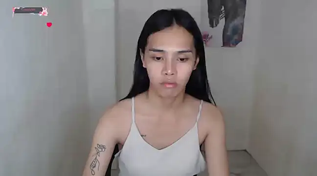 Snapshot of shecutie69 chatting on March 6, 2:18 pm shecutie69 online show from March 6, 2:18 pm