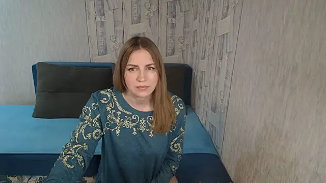 Pilly green  online show from March 9, 5:33 am