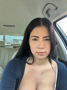 clairewntr online show from February 28, 10:27 am