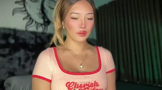 Snapshot of Jasmine_Elcock chatting on February 1, 10:34 pm Jasmine Elcock online show from February 1, 10:34 pm