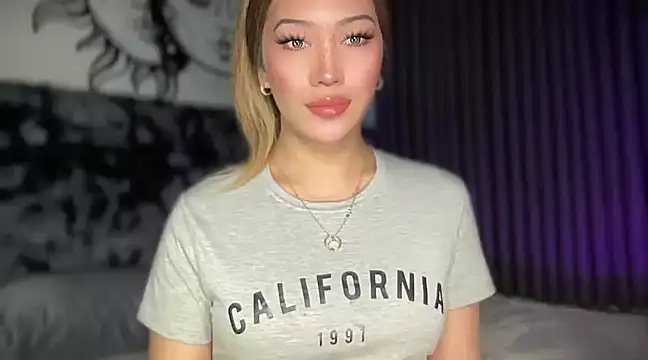 Snapshot of Jasmine_Elcock chatting on February 12, 1:16 pm Jasmine Elcock online show from February 12, 1:16 pm