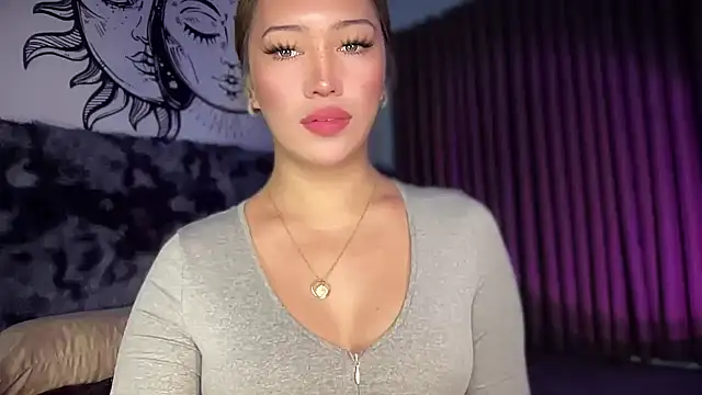 Snapshot of Jasmine_Elcock chatting on February 19, 5:16 am Jasmine Elcock online show from February 19, 5:16 am