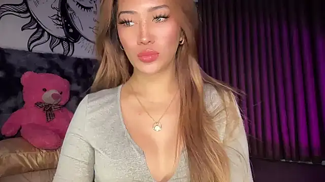 Snapshot of Jasmine_Elcock chatting on February 23, 6:34 pm Jasmine Elcock online show from February 23, 6:34 pm