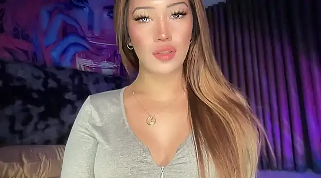 Snapshot of Jasmine_Elcock chatting on March 13, 9:48 pm Jasmine Elcock online show from March 13, 9:48 pm