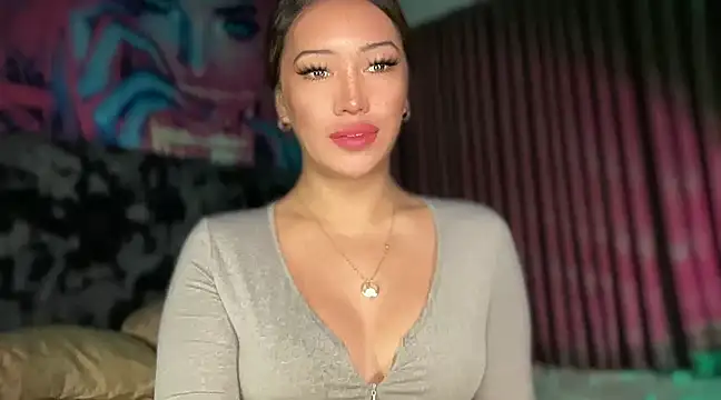 Snapshot of Jasmine_Elcock chatting on March 17, 8:19 pm Jasmine Elcock online show from March 17, 8:19 pm