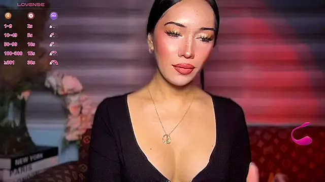 Snapshot of Jasmine_Elcock chatting on October 11, 3:54 pm Jasmine Elcock online show from October 11, 3:54 pm