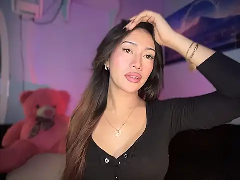 Snapshot of Jasmine_Elcock chatting on November 23, 3:56 pm Jasmine Elcock online show from November 23, 3:56 pm