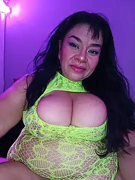 karlablue  online show from July 5, 9:00 pm