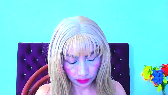 Snapshot of almabeckelt chatting on February 16, 11:56 pm almabeckelt online show from February 16, 11:56 pm