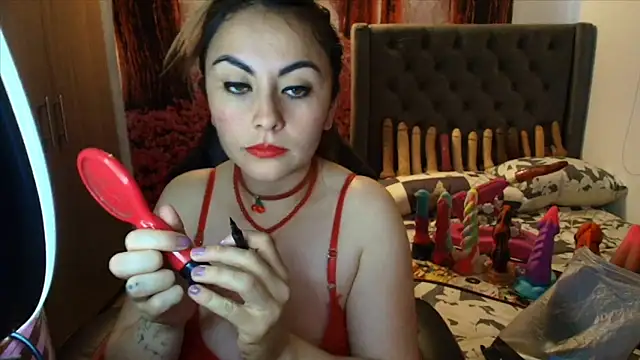 Snapshot of sofia23dirty chatting on February 25, 10:08 pm sofia23dirty online show from February 25, 10:08 pm