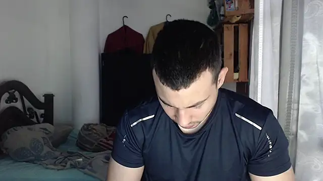 Snapshot of Armando_2002 chatting on July 14, 1:50 pm Armando 2002 online show from July 14, 1:50 pm