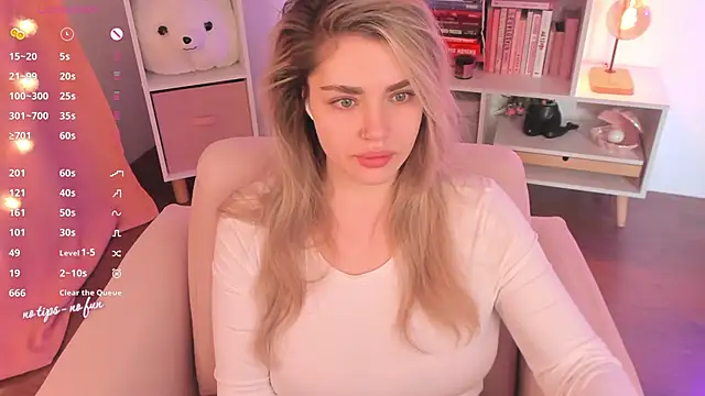 pussy-kattt online show from January 25, 11:13 am