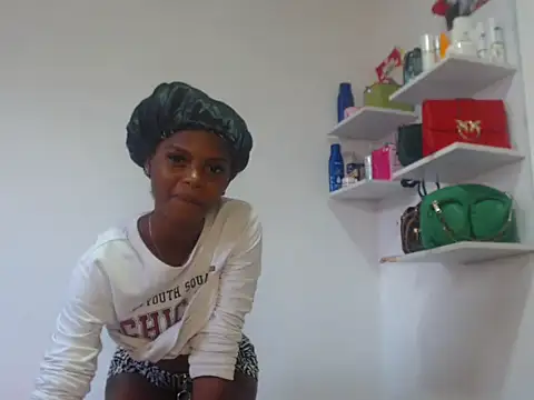 Ebony kathe online show from October 18, 4:30 pm