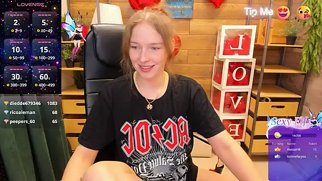 Snapshot of _fiona_Love chatting on March 10, 12:51 am  fiona Love online show from March 10, 12:51 am