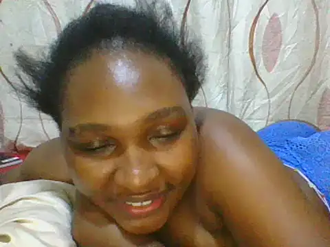 cute lavenda online show from March 7, 6:00 pm