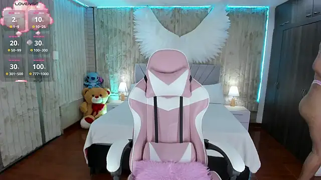 floryn susana online show from January 23, 8:35 pm