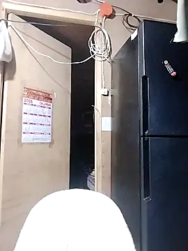 Snapshot of lickmepussy21 chatting on February 7, 10:02 pm lickmepussy21 online show from February 7, 10:02 pm