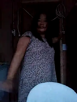 Snapshot of lickmepussy21 chatting on February 11, 10:04 pm lickmepussy21 online show from February 11, 10:04 pm