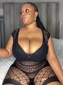 Hyra Ari online show from February 5, 2:11 pm