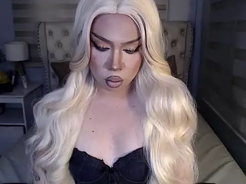 RebecaNextToYou online show from February 21, 4:52 pm