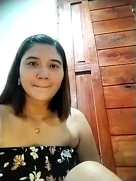 Snapshot of MS_Isabella_Snow92 chatting on February 6, 10:13 pm MS Isabella Snow92 online show from February 6, 10:13 pm