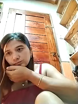 MS Isabella Snow92 online show from May 15, 9:55 pm