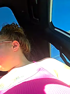 julimonroe online show from March 5, 4:13 pm