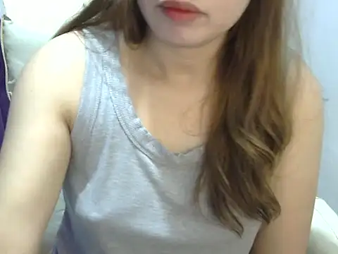 Snapshot of ___zurIII09_ chatting on February 18, 8:10 am zurIII09 online show from February 18, 8:10 am