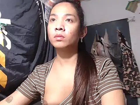 Snapshot of Valentinasbody chatting on October 2, 4:14 pm Valentinasbody online show from October 2, 4:14 pm