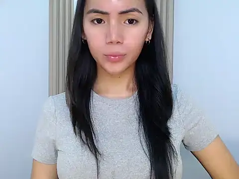 Snapshot of Martha_pookerxxx chatting on May 25, 6:03 pm Martha pookerxxx online show from May 25, 6:03 pm
