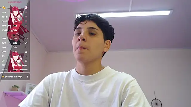 bad giirl  online show from February 21, 7:32 pm