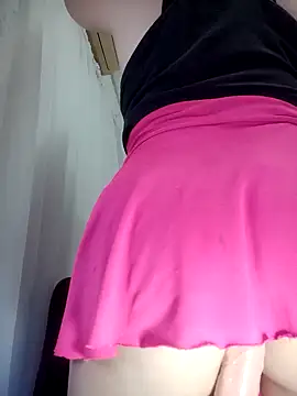 lorenitabella online show from March 31, 8:48 am