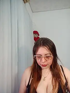lorenitabella online show from June 20, 9:34 am