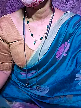 XBHUUME online show from February 7, 5:07 pm