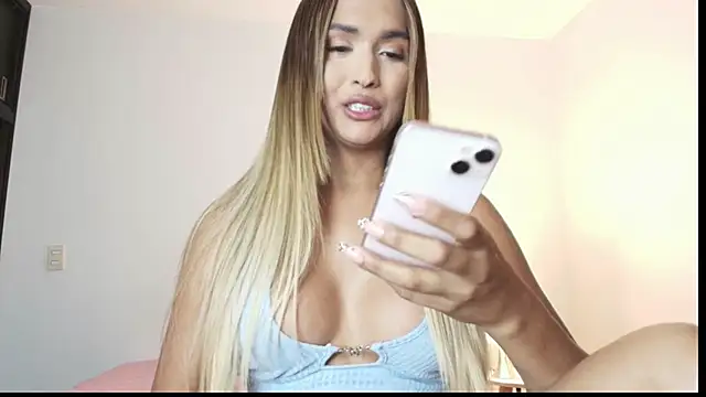 carminaurmommy online show from January 23, 12:25 am