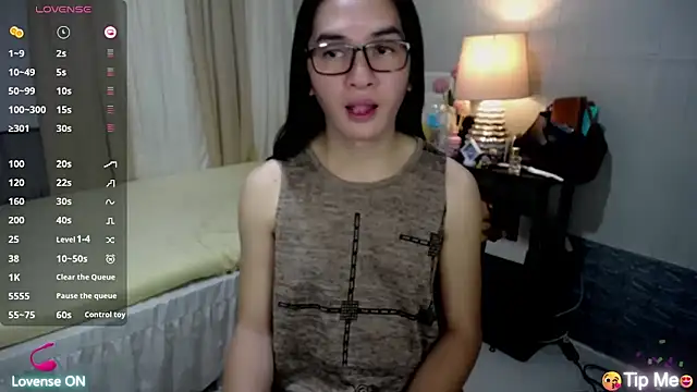 xAsianSweetHeart online show from December 22, 11:46 pm