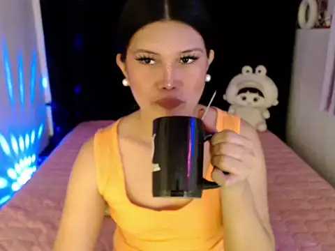 Angelic Fuckerxxx online show from March 28, 6:35 am