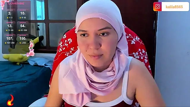 MatchedEyebrow online show from October 30, 11:05 pm