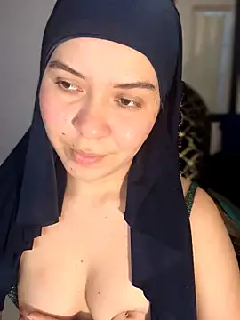 MatchedEyebrow online show from March 25, 6:47 pm