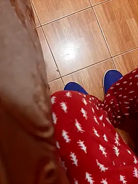 feet toes online show from October 22, 4:24 am