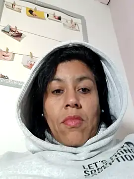 Molly newman6 online show from February 17, 6:04 pm