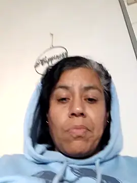 Molly newman6 online show from December 13, 7:53 pm